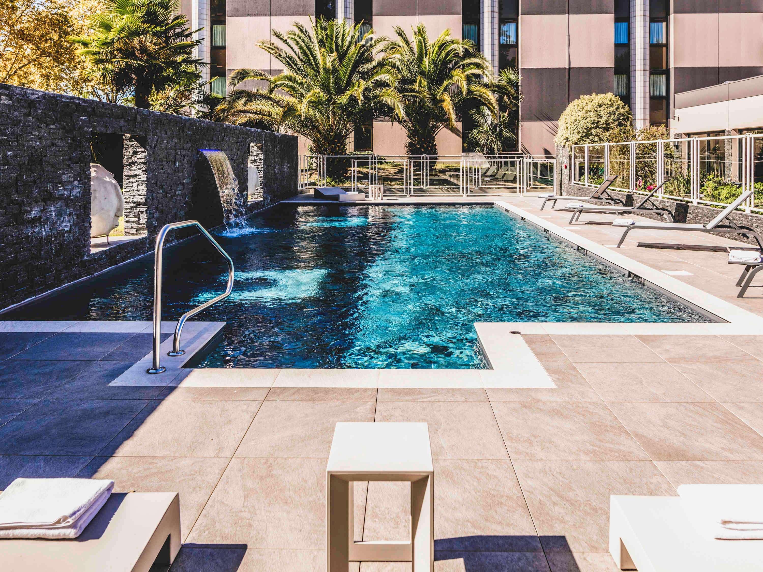 Mercure Pau Palais Des Sports Экстерьер фото